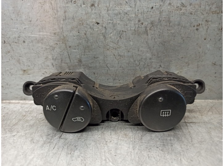 Recambio de mando calefaccion / aire acondicionado para ford transit connect (tc7) 1.8 tdci cat referencia OEM IAM 2T1T19A945BA 