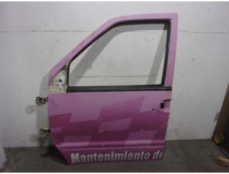 Replacement front left door for Nissan Serena (C23M) 2.3 diesel OEM IAM reference 801511C430 PINK 6 DOORS
