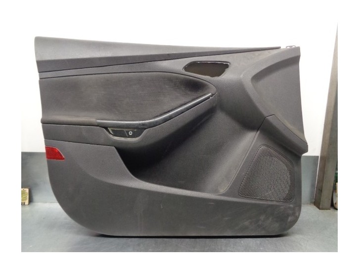 Recambio de guarnecido puerta delantera izquierda para ford focus lim. (cb8) 1.0 ecoboost cat referencia OEM IAM BM51A23943A BM5