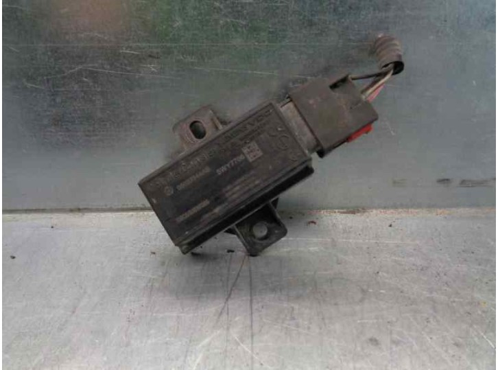 Recambio de sensor para chrysler sebring berlina 2.0 crd cat referencia OEM IAM 05033344AB 