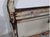 Recambio de puerta delantera derecha para land rover santana 109 referencia OEM IAM E74 E74 