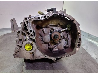 Recambio de caja cambios para renault megane ii classic berlina 1.5 dci diesel referencia OEM IAM JR5102 7701723233 A192704