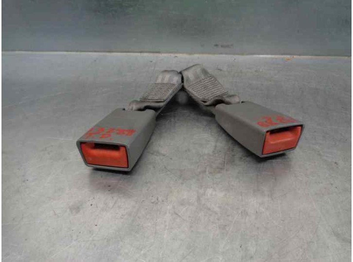 Recambio de enganche cinturon para chrysler sebring berlina 2.0 crd cat referencia OEM IAM DYU851D5AB  