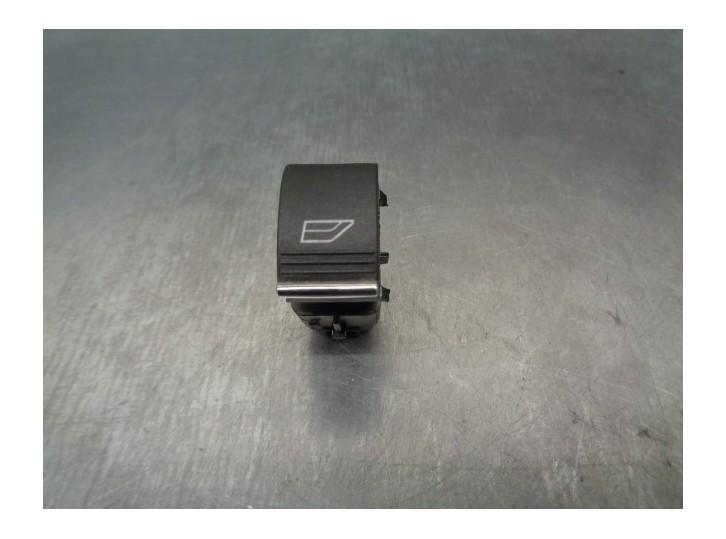 Recambio de mando elevalunas trasero izquierdo para ford focus lim. (cb8) 1.0 ecoboost cat referencia OEM IAM BM5T14529AB 