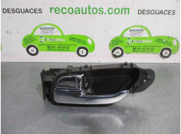 Recambio de maneta interior trasera izquierda para ssangyong rodius 2.7 turbodiesel cat referencia OEM IAM 7241021000 