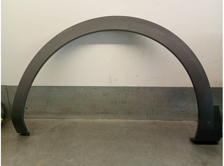 Recambio de aletin delantero izquierdo para peugeot 3008 ii suv (mc_, mr_, mj_, m4_) 1.6 thp 165 (m45gyw, m45gzw, m45gyv) refere