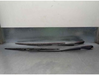 Replacement front right wiper arm for Chrysler Sebring sedan 2.0 CRD CAT OEM IAM reference 68003835AA 