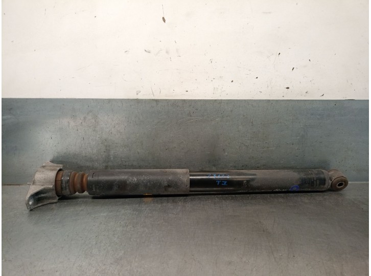 Recambio de amortiguador trasero izquierdo para ford kuga i 2.0 tdci referencia OEM IAM 8V4118080DA 1704260 E3124801 MONROE