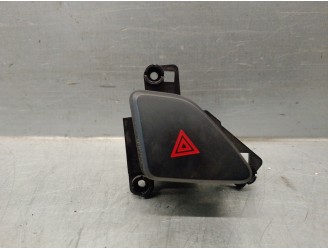 Recambio de warning para hyundai i30 1.6 crdi cat referencia OEM IAM 864W01404 864W01404 