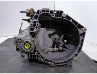 Recambio de caja cambios para lancia lybra station wagon 2.4 jtd cat referencia OEM IAM 0829560 207379 180120