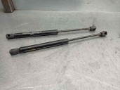Replacement trunk / tailgate shock absorbers for Lancia Lybra Station Wagon 2.4 JTD CAT OEM IAM reference 46428438 