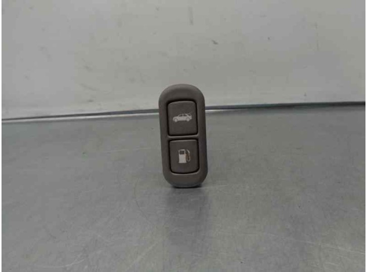 Recambio de mando para kia sorento 2.5 crdi cat referencia OEM IAM 935503E000  