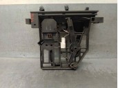 Replacement heating / air conditioning control unit for Nissan Serena (C23M) 2.3 Diesel OEM IAM reference 275008C802 