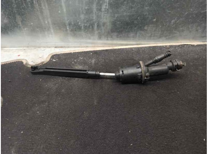 Recambio de bomba embrague para peugeot 307 cc (s1) 2.0 referencia OEM IAM 218215  