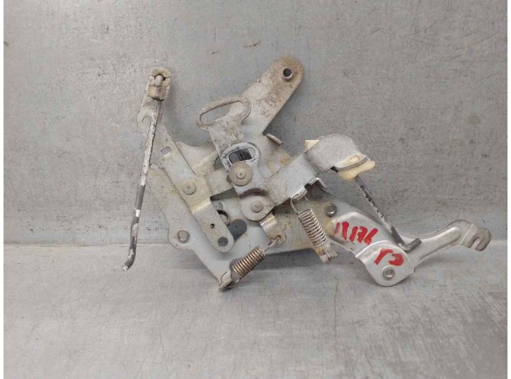 Recambio de cerradura maletero / porton para nissan serena (c23m) 2.3 diesel referencia OEM IAM 905042C201 DE CORREDERA 5 PUERTA