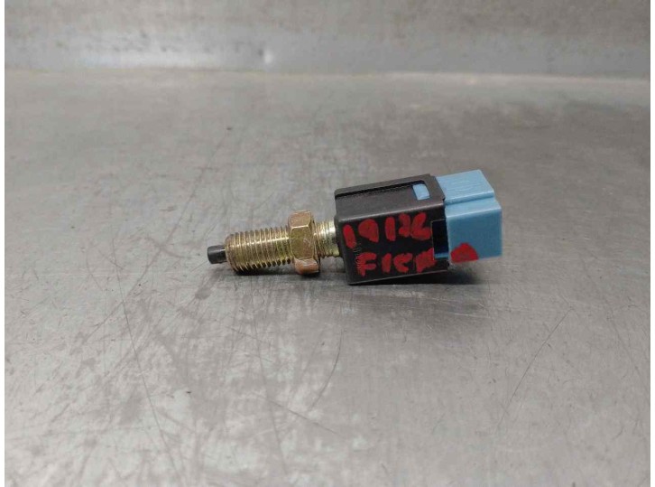 Recambio de interruptor para nissan serena (c23m) 2.3 diesel referencia OEM IAM 2532075A00  