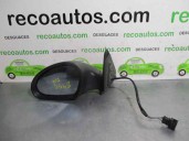 Replacement left wing mirror for Seat Cordoba Saloon (6K2) 1.9 SDI OEM IAM reference E9024029 5 PINS 