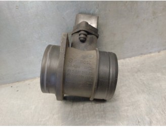 Replacement mass air flow sensor for Volkswagen Golf V Plus (1KP) 1.9 OEM IAM reference 038906461B 0281002531 BOSCH