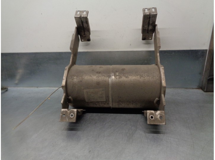 Recambio de deposito suspension para mercedes-benz clase m (w164) 3.0 cdi cat referencia OEM IAM A1643200015 