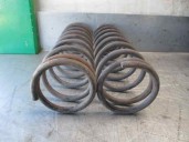 Replacement suspension spring for Ford Focus sedan (CAK) 1.8 TDDi turbodiesel CAT OEM IAM reference 