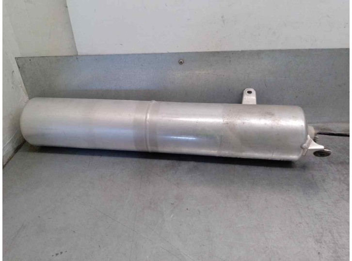 Recambio de acumulador central amortiguacion para porsche cayenne (typ 92aa) 3.0 v6 tdi cat referencia OEM IAM 7P0616201A 958358