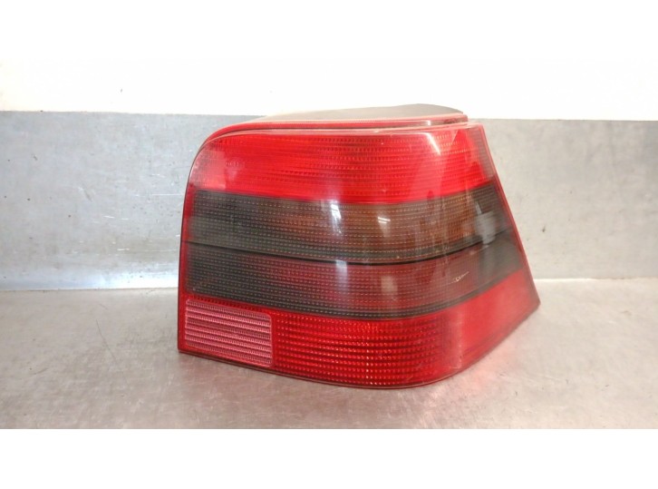 Recambio de piloto trasero derecho para volkswagen golf iv (1j1) 1.6 referencia OEM IAM 1J6945112T 1J6945096T 