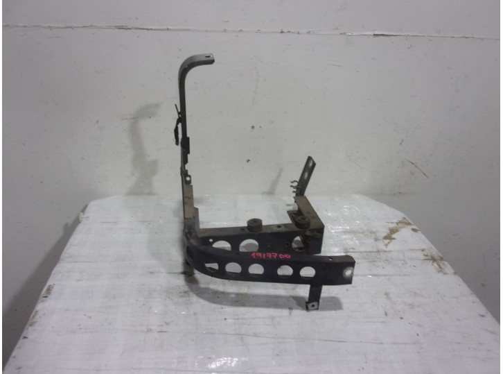 Recambio de aleta delantera derecha para audi a8 (d2) 4.2 v8 32v referencia OEM IAM 4D0821138AN DERECHA CESTA 41B