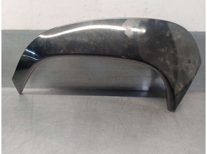 Recambio de molduras traseras para smart fortwo coupe 0.9 turbo cat referencia OEM IAM A4537900288 960779235R 