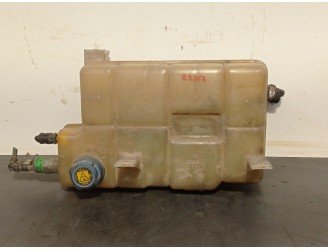 Recambio de deposito expansion para iveco daily vi furgoneta 33s16, 35s16, 35c16, 40c16, 50c16 referencia OEM IAM 5801303409  