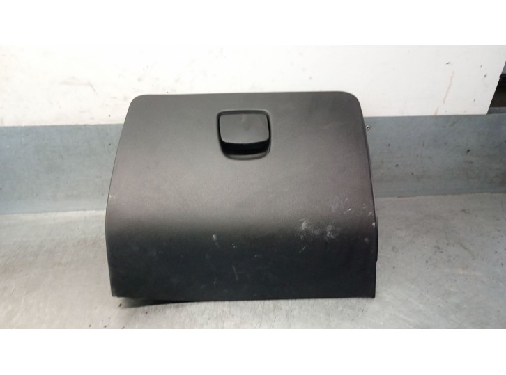 Recambio de guantera para iveco daily vi furgoneta 33s16, 35s16, 35c16, 40c16, 50c16 referencia OEM IAM 5801544516 5801544516 