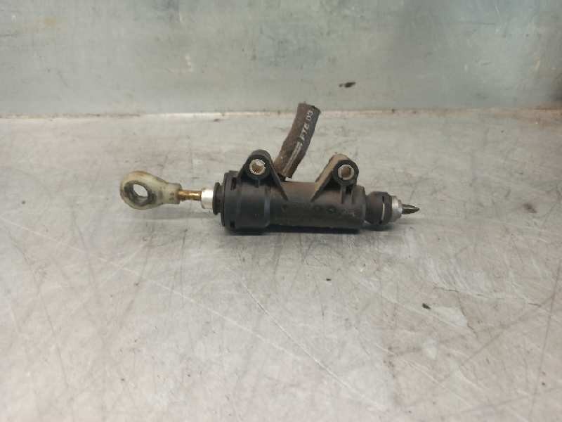 Recambio de bomba embrague para bmw x5 (e53) 3.0 24v cat referencia OEM IAM 21526758822  