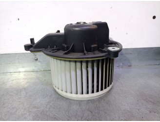 Recambio de motor calefaccion para iveco daily vi furgoneta 33s16, 35s16, 35c16, 40c16, 50c16 referencia OEM IAM 42569366 425693