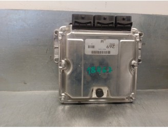 Recambio de centralita motor uce para mitsubishi carisma berlina 5 (da0) 1.9 di-d cat referencia OEM IAM MR577269 0281010439 BOS