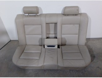 Recambio de asientos traseros para audi a8 (d2) 4.2 v8 32v referencia OEM IAM 4859458 CUERO BEIGE 4 PUERTAS
