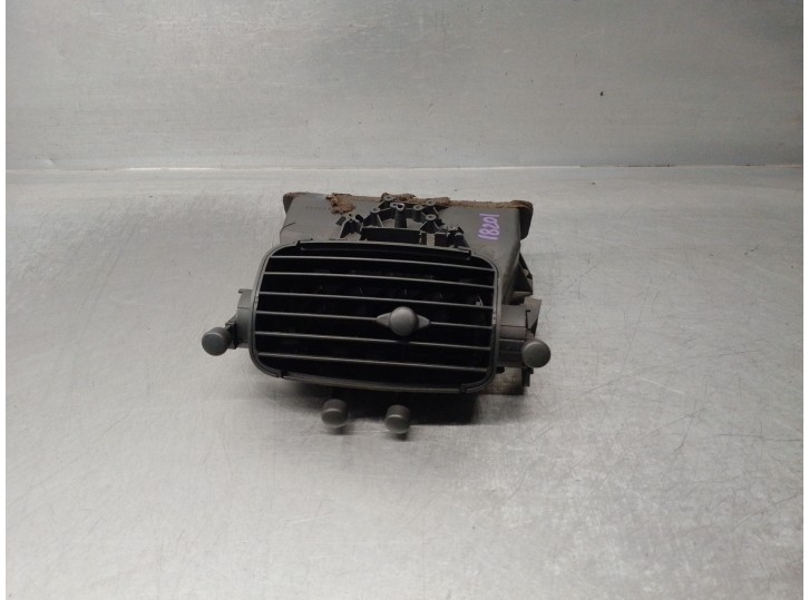 Recambio de aireador para smart cabrio 0.7 turbo cat referencia OEM IAM 0001163V020 0001163V020 VDO