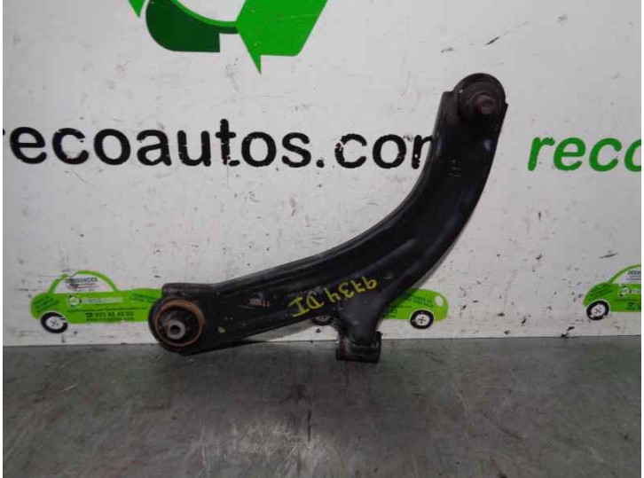 Recambio de brazo suspension inferior delantero izquierdo para nissan nv 200 (m20) 1.5 dci cat referencia OEM IAM 2709967 