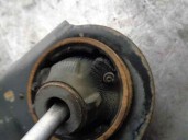 Recambio de brazo suspension inferior delantero izquierdo para nissan nv 200 (m20) 1.5 dci cat referencia OEM IAM 2709967 