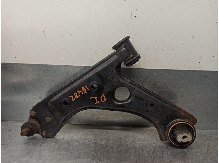 Replacement front left lower suspension arm for Fiat Punto (199) 1.2 CAT OEM IAM reference 51895367 