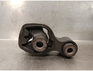 Recambio de soporte motor para mazda cx-5 2.2 turbodiesel cat referencia OEM IAM KD6239040 KD6239040 