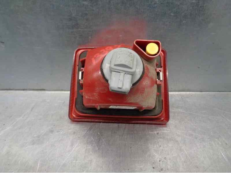 Recambio de faro antiniebla trasero derecho para peugeot 407 sw 2.0 16v cat referencia OEM IAM 9646507380  
