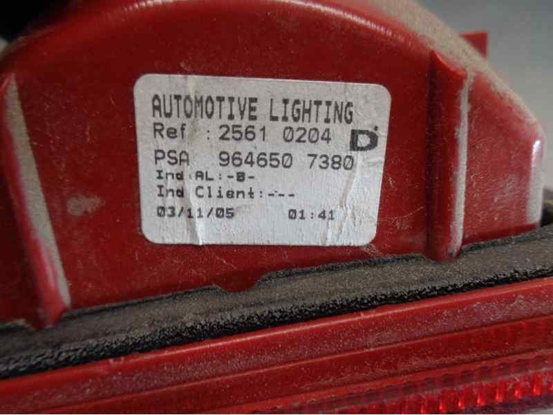 Recambio de faro antiniebla trasero derecho para peugeot 407 sw 2.0 16v cat referencia OEM IAM 9646507380  
