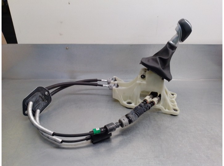 Recambio de palanca cambio para hyundai kona 1.0 tgdi cat referencia OEM IAM 43700J9160  