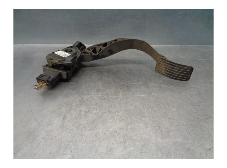 Recambio de potenciometro pedal para citroën c3 picasso exclusive referencia OEM IAM 9681383980 6PV00994913 HELLA