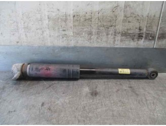 Recambio de amortiguador trasero derecho para chevrolet cruze 2.0 diesel cat referencia OEM IAM 13332640  GM