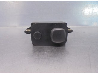 Recambio de interruptor para audi a8 (d2) 4.2 v8 32v referencia OEM IAM 4D0907703A 