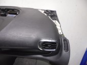 Recambio de salpicadero para citroën c3 picasso exclusive referencia OEM IAM 823194 NEGRO 