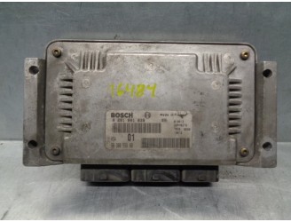 Recambio de centralita motor uce para citroën saxo 1.5 diesel referencia OEM IAM 9630059880 0281001839 BOSCH