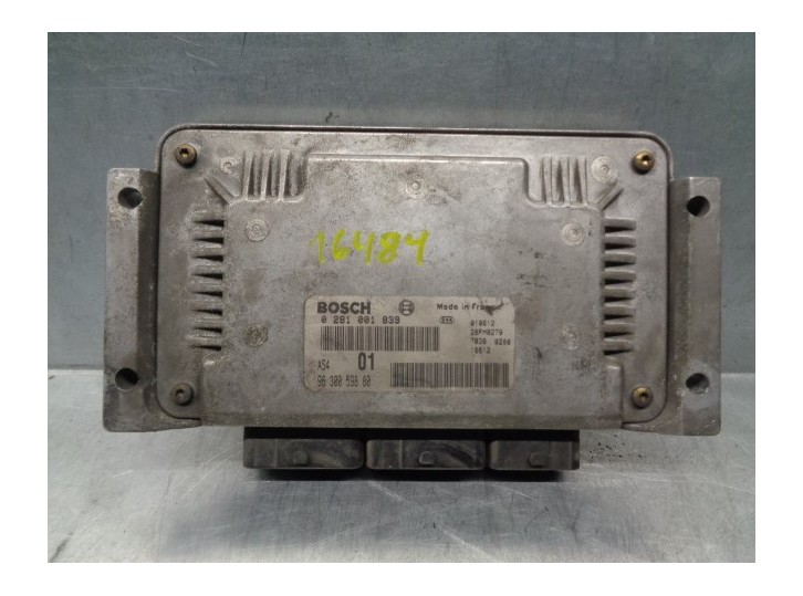 Recambio de centralita motor uce para citroën saxo 1.5 diesel referencia OEM IAM 9630059880 0281001839 BOSCH