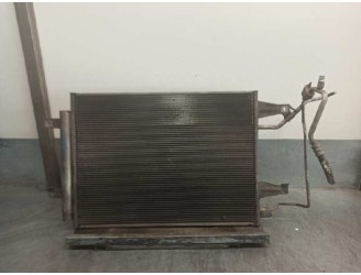 Recambio de condensador / radiador aire acondicionado para mitsubishi colt berlina 5 (z30a) 1.1 cat referencia OEM IAM MR568975 