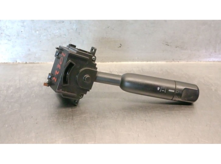 Recambio de mando limpia para mitsubishi canter misubishi canter referencia OEM IAM 4M42  